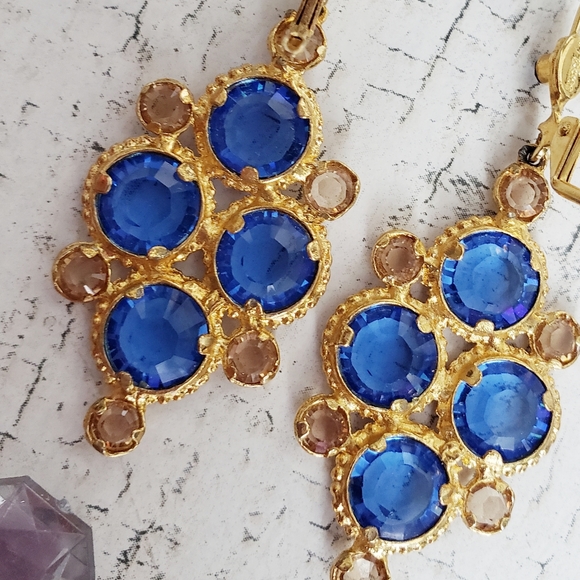 💙Sorrelli Beautiful Blue Chandelier Earrings. - Picture 5 of 8